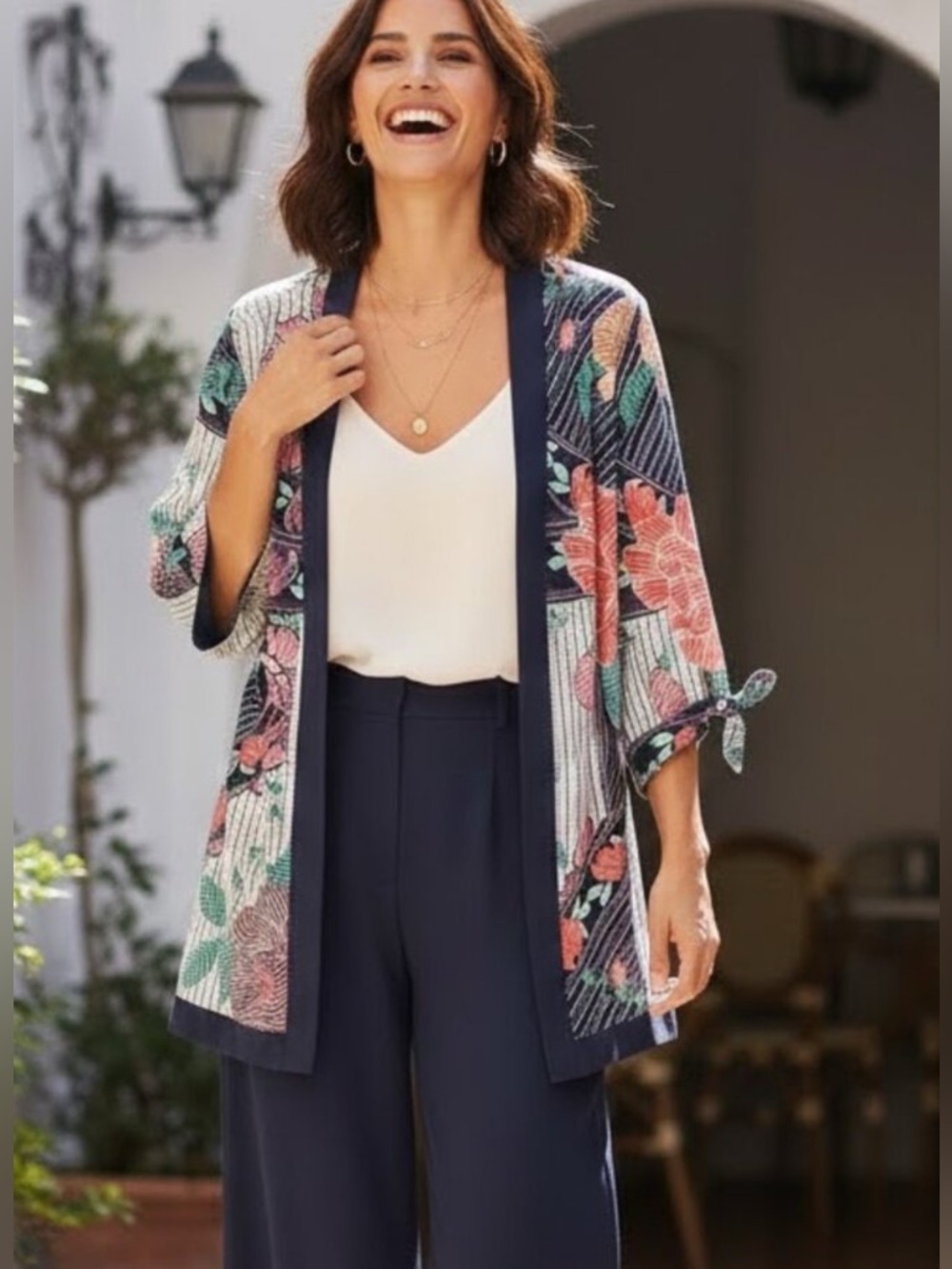 Chico’s Floral Open Front Kimono Style Cardigan Lightweight Jacket SZ 1 US 8/10